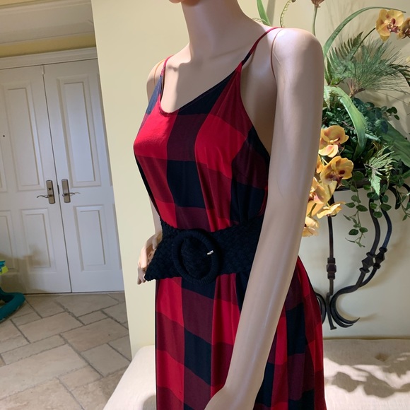 black and red  dress size M. belt is not included - Picture 2 of 8